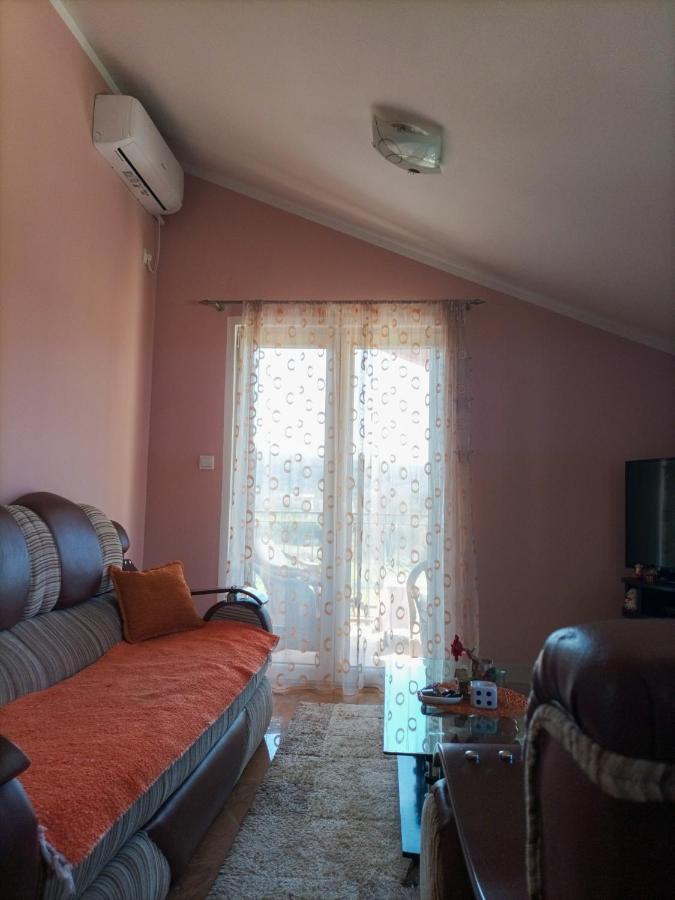 Balsa Apartment *